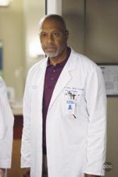 'Grey's Anatomy' 'Give Peace a Chance' Recap - The Mother of All Tumors and Diapers