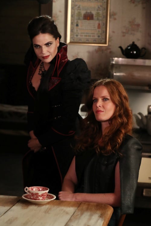 9-OUAT-6.5-EvilQueenZelena.jpg