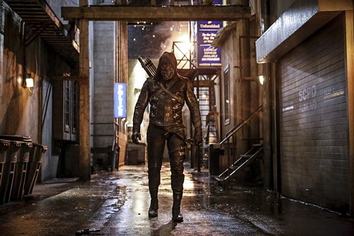 arrow-season-5-premiere-images-3.jpg