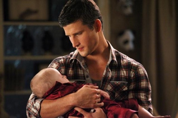 Parker Young, Suburgatory