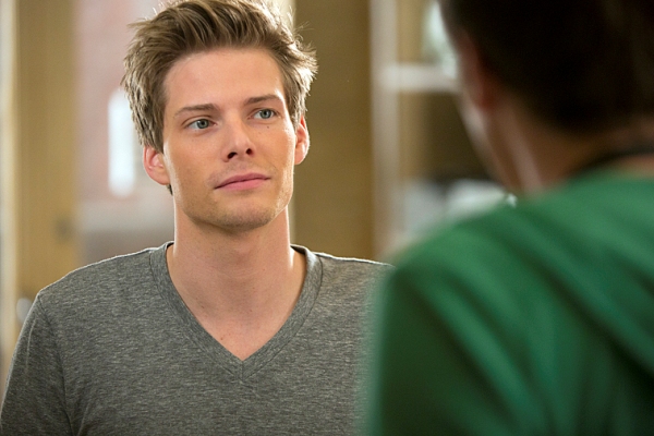 Hunter Parrish, Weeds