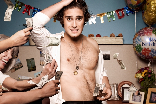 Diego Boneta, Underemployed