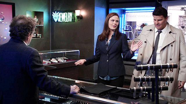 Booth and Brennan Visit a Jewelry Store in "The Blood from the Stones"
