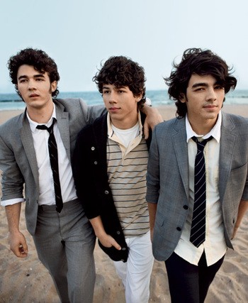 The Jonas Brothers (JONAS)