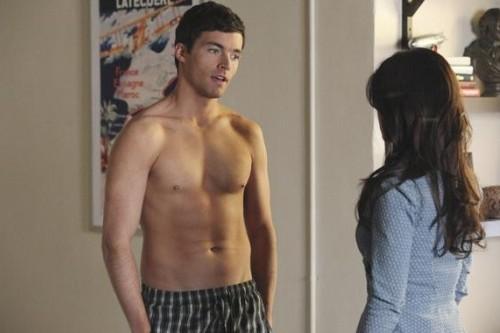 Ian Harding, Pretty Little Liars