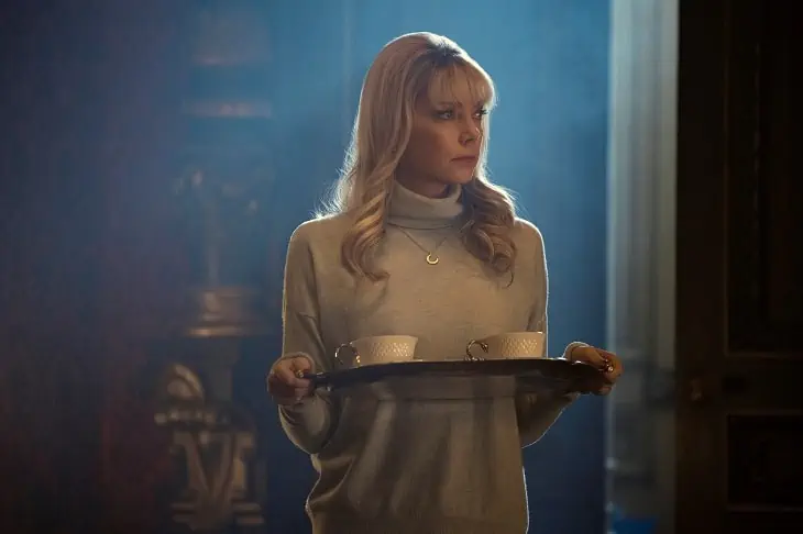 Riki Lindhome in 'Wednesday'