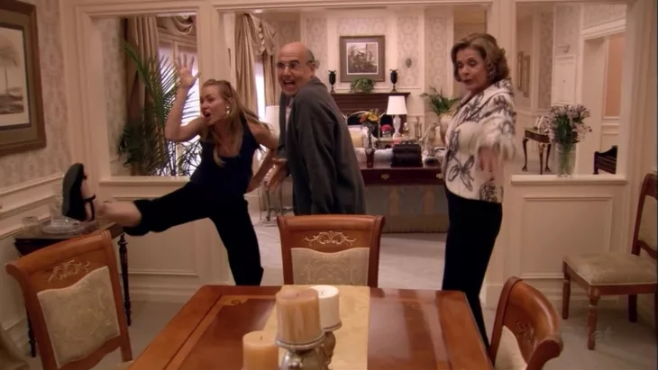 Arrested Development - Chicken Dance