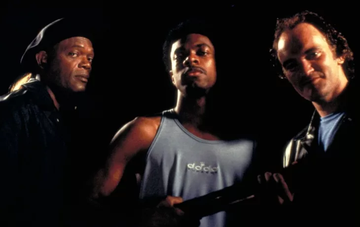 Samuel L. Jackson, Chris Tucker and Quentin Tarantino in Jackie Brown (1997)