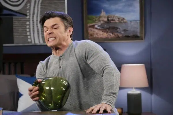 Days of Our Lives - Xander throws a vase