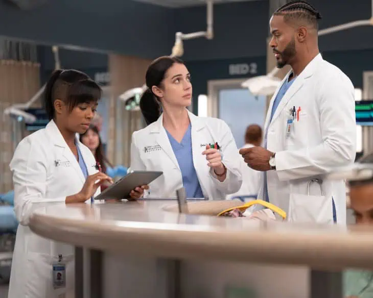 GREY’S ANATOMY – “When I Crash” – (ALEXIS FLOYD, ADELAIDE KANE, TREVOR JACKSON)
