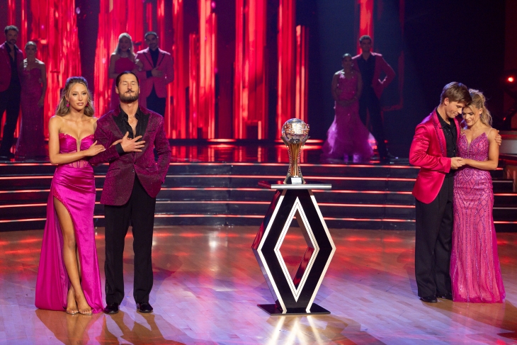 How Robert Irwin and Witney Carson closed the deal