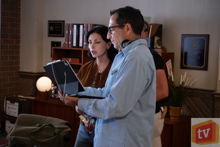 Sheriff Country S1E5: “Expecting Trouble.” (Pictured: Morena Baccarin and Director Ed Ornelas)