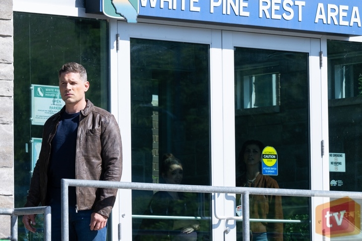 Sheriff Country S1E5: “Expecting Trouble.” (Pictured: Matt Lauria as Boone)