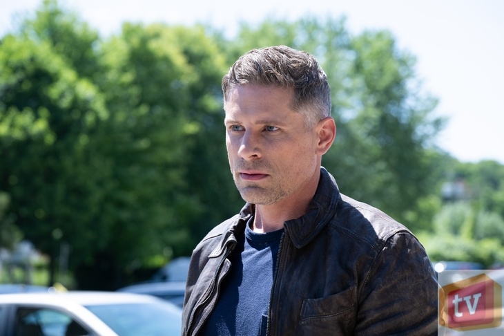 Sheriff Country S1E5: “Expecting Trouble.” (Pictured: Matt Lauria)