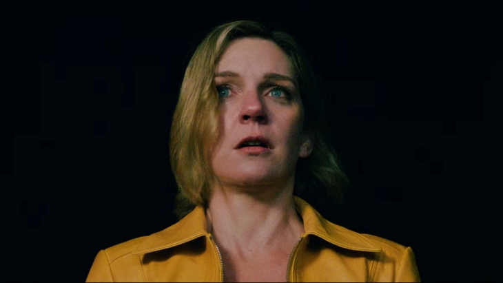 Pluribus, episode 1 (Rhea Seehorn)