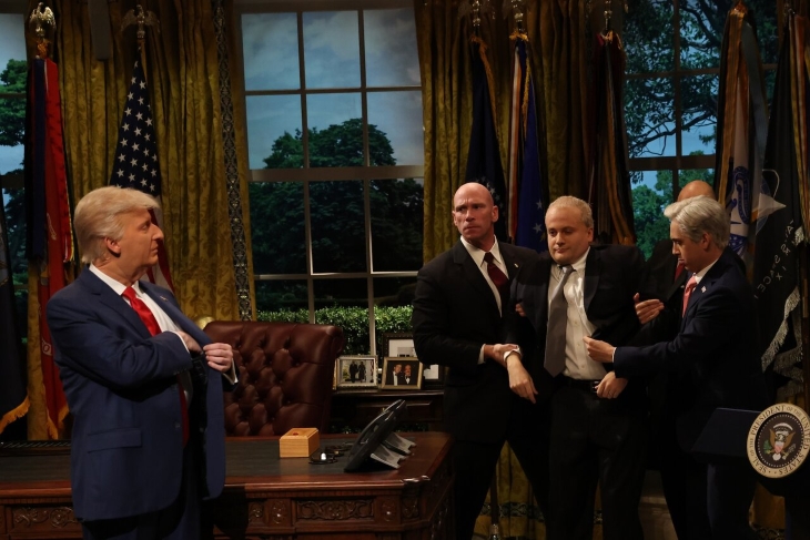 SNL Oval Office Skit - Gordon Faints