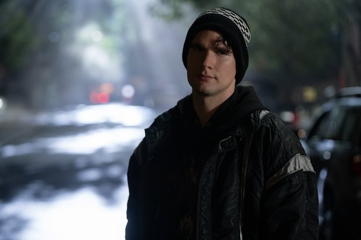 TELL ME LIES - “I Don’t Cry When I’m Sad Anymore” - Everyone goes goth for Valentine’s Day. Stephen introduces a new friend. (Disney/Ian Watson)
SPENCER HOUSE