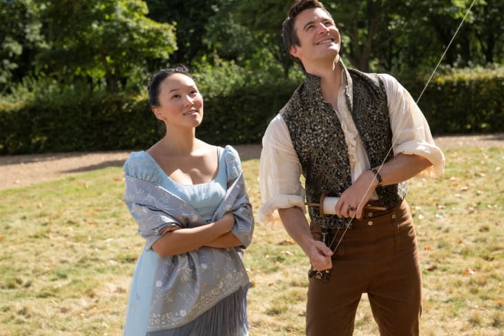 Yerin Ha as Sophie Baek, Luke Thompson as Benedict Bridgerton in episode 403 of Bridgerton.